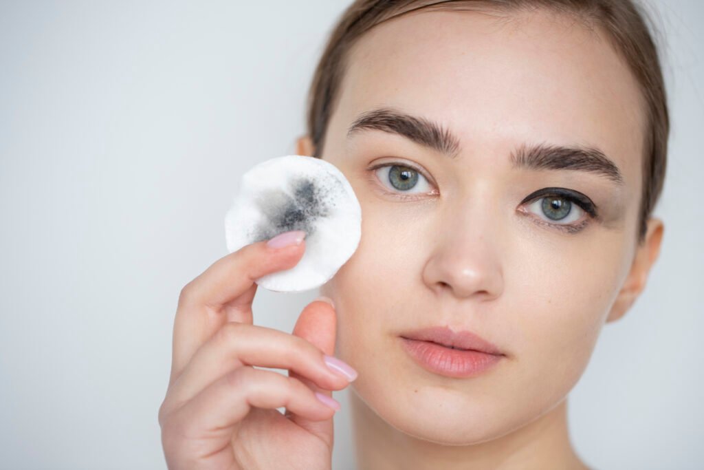 How to Remove Eye Makeup